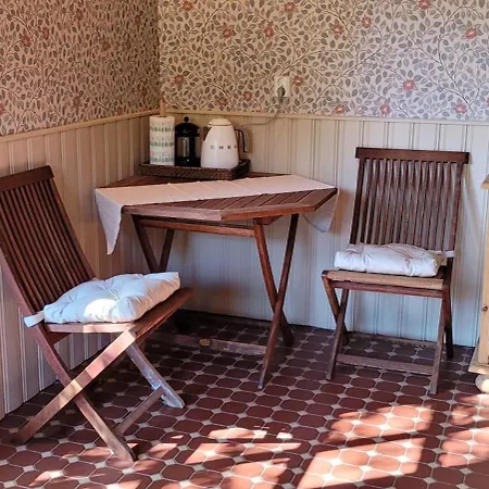 Apartment Nurmenuku Suvemaja Tallinn